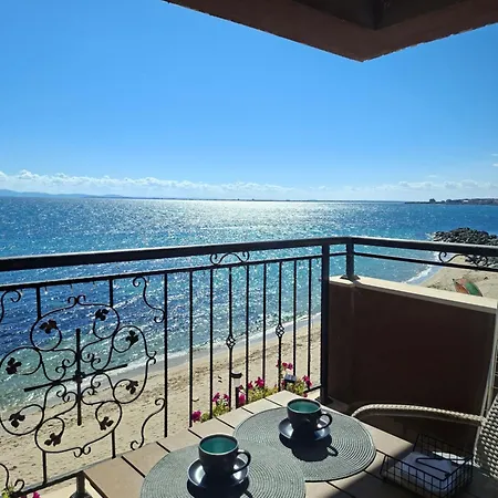 Akrotiria Sea View Apartment